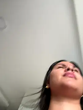 Snapshot of KattyPortman chatting on 10.18.25 KattyPortman online show from 10.18.25