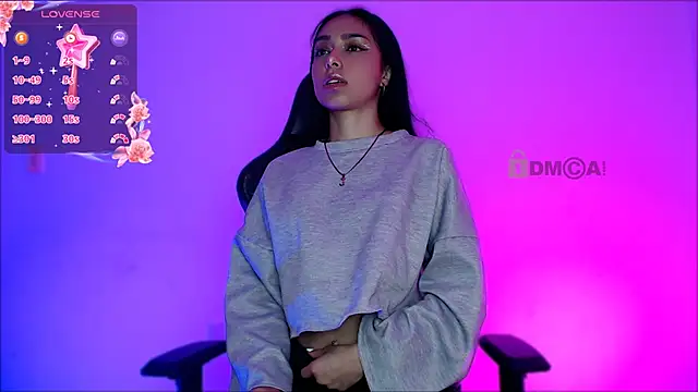 Snapshot of lilylouisee chatting on 02.28.25 lilylouisee online show from 02.28.25