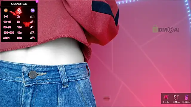 Snapshot of lilylouisee chatting on 03.16.25 lilylouisee online show from 03.16.25