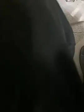 Snapshot of Beijing2000 chatting on 01.22.25 Beijing2000 online show from 01.22.25