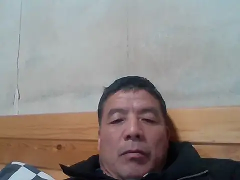 Snapshot of Beijing2000 chatting on 02.15.25 Beijing2000 online show from 02.15.25