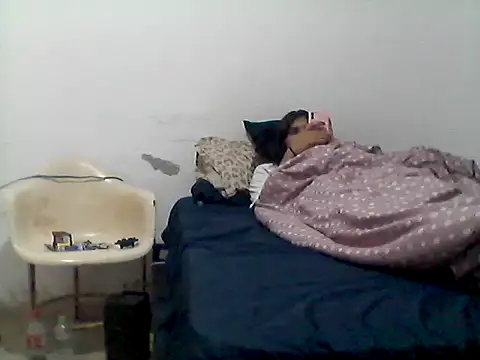 Snapshot of mariy_ chatting on 10.11.25 mariy  online show from 10.11.25