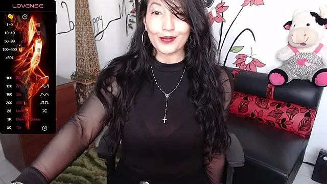 Snapshot of Roxanne_Ssummers chatting on 12.03.24 Roxanne Ssummers online show from 12.03.24