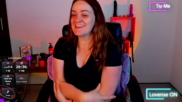 Snapshot of sara_goodgirl13 chatting on 02.18.25 sara goodgirl13 online show from 02.18.25