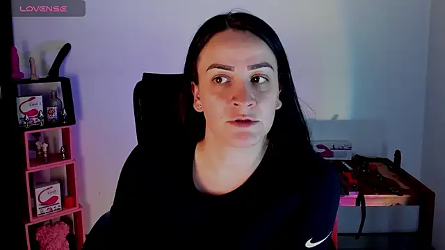 Snapshot of sara_goodgirl13 chatting on 10.02.25 sara goodgirl13 online show from 10.02.25