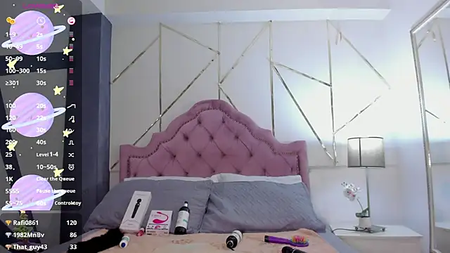 Rubi Sky online show from 02.04.25