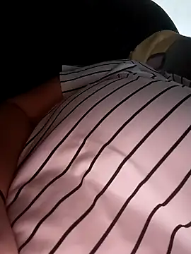 Snapshot of poussychats chatting on 12.22.24 poussychats online show from 12.22.24