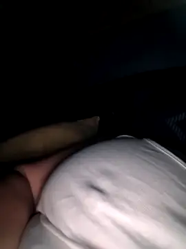 Snapshot of poussychats chatting on 10.15.25 poussychats online show from 10.15.25