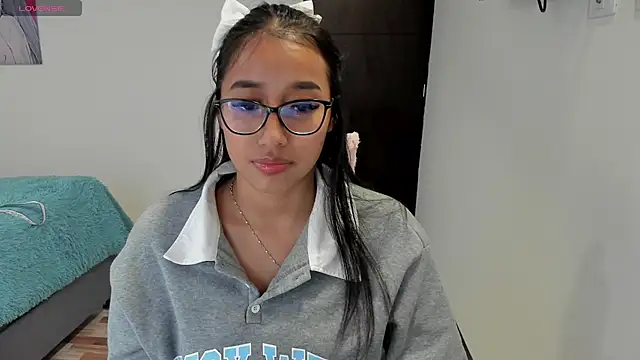 Snapshot of isa_bellaa0 chatting on 02.18.25 isa bellaa0 online show from 02.18.25