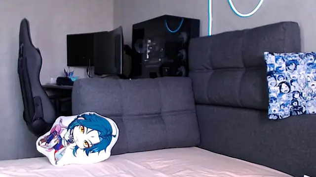 Snapshot of CassidyKiss chatting on 10.03.25 CassidyKiss online show from 10.03.25