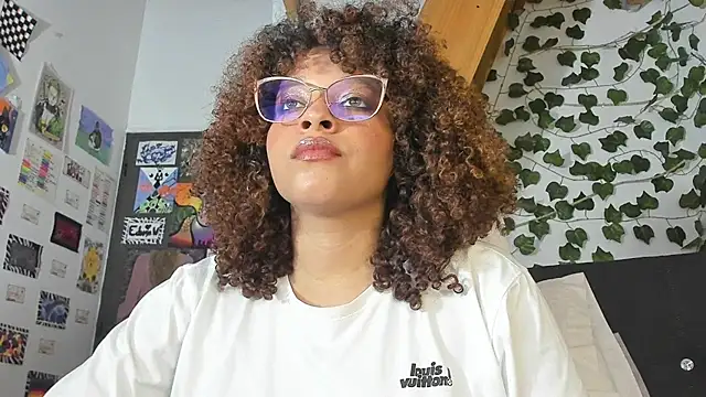 Snapshot of Ada_gales_ chatting on 12.19.24 Ada gales  online show from 12.19.24