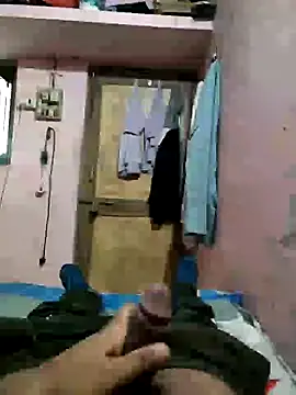 Snapshot of PlayBoy0299 chatting on 02.17.25 PlayBoy0299 online show from 02.17.25