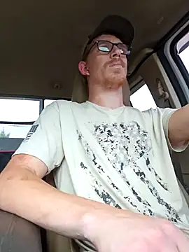 Snapshot of REDHAMMER_ chatting on 10.13.25 REDHAMMER online show from 10.13.25