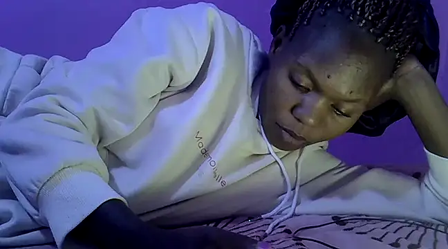 Snapshot of Cute_tamara chatting on 12.08.24 Cute tamara online show from 12.08.24