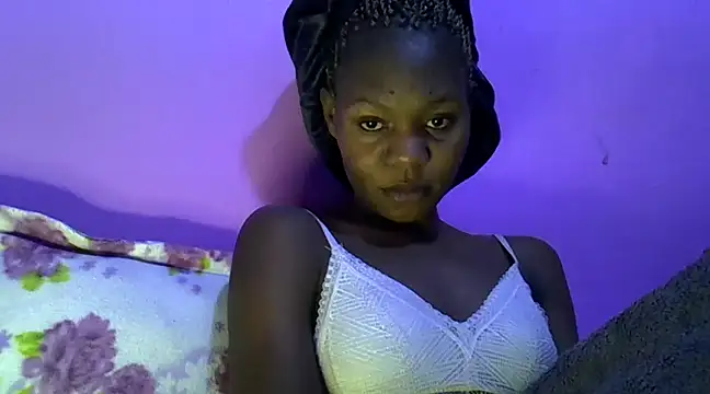 Snapshot of Cute_tamara chatting on 12.11.24 Cute tamara online show from 12.11.24