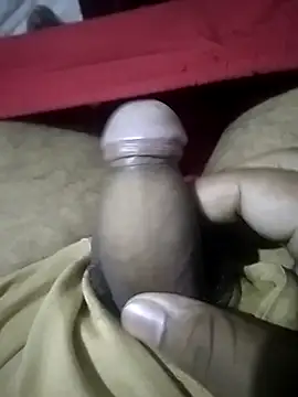 Snapshot of Small_dick____ chatting on 11.16.25 Small dick online show from 11.16.25