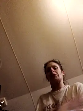 Snapshot of vvictoria_xxx chatting on 01.21.25 vvictoria xxx online show from 01.21.25