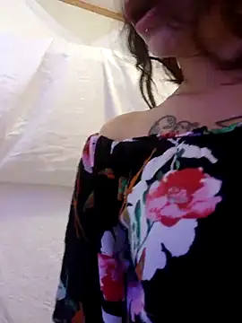 Snapshot of vvictoria_xxx chatting on 03.09.25 vvictoria xxx online show from 03.09.25