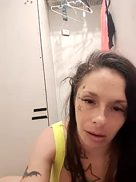 Snapshot of vvictoria_xxx chatting on 09.25.25 vvictoria xxx online show from 09.25.25