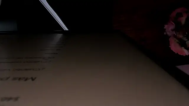 Snapshot of MaddyHudson chatting on 03.02.25 MaddyHudson online show from 03.02.25