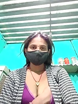 Snapshot of Baby__Shreya chatting on 02.27.25 Baby  Shreya online show from 02.27.25