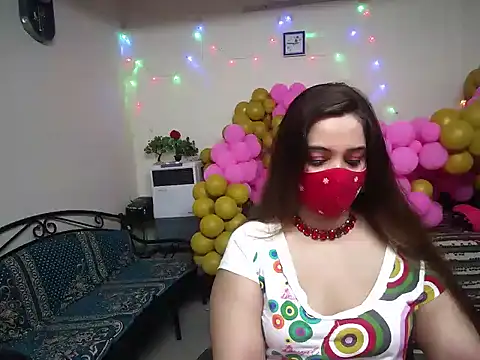 Snapshot of Arushisingh8888 chatting on 12.20.24 Arushisingh8888 online show from 12.20.24