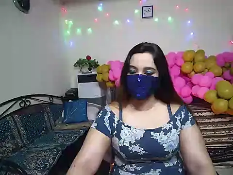 Snapshot of Arushisingh8888 chatting on 12.30.24 Arushisingh8888 online show from 12.30.24