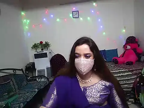 Snapshot of Arushisingh8888 chatting on 01.15.25 Arushisingh8888 online show from 01.15.25