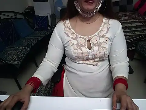 Snapshot of Arushisingh8888 chatting on 02.12.25 Arushisingh8888 online show from 02.12.25