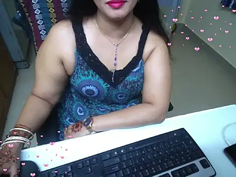 Snapshot of Arushisingh8888 chatting on 09.25.25 Arushisingh8888 online show from 09.25.25