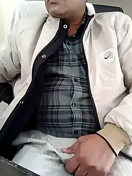 Snapshot of Hot-man39 chatting on 12.15.24 Hot-man39 online show from 12.15.24