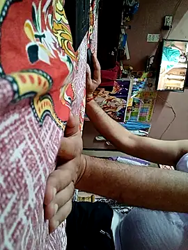 Snapshot of Hot-man39 chatting on 10.25.25 Hot-man39 online show from 10.25.25