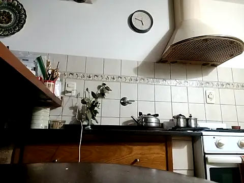 Snapshot of manucho2023 chatting on 09.28.25 manucho2023 online show from 09.28.25