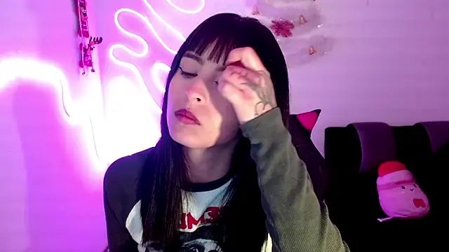 Snapshot of Kind_Scarlett chatting on 01.09.25 Kind Scarlett online show from 01.09.25