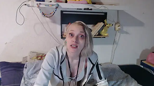 Snapshot of Harleyhot13061 chatting on 01.06.25 Harleyhot13061 online show from 01.06.25