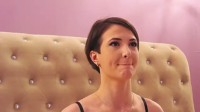 Snapshot of BrianaKennedi chatting on 01.03.25 BrianaKennedi online show from 01.03.25