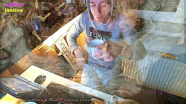 Snapshot of BongChannel chatting on 01.08.25 BongChannel online show from 01.08.25