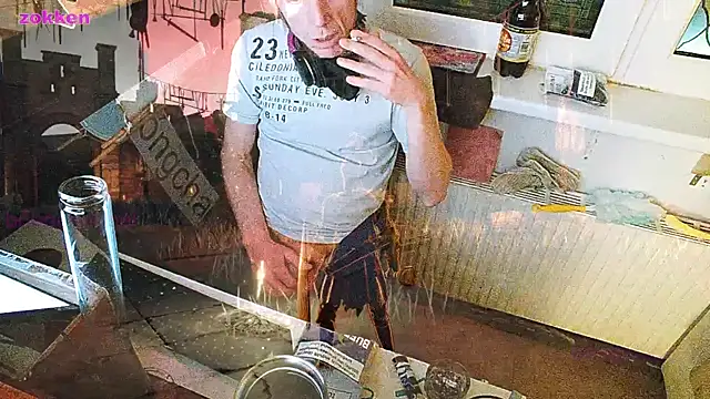 Snapshot of BongChannel chatting on 01.10.25 BongChannel online show from 01.10.25