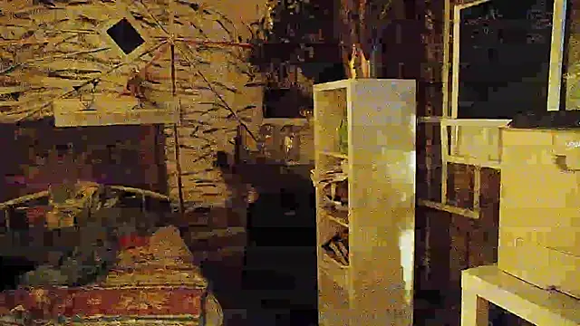 Snapshot of BongChannel chatting on 02.04.25 BongChannel online show from 02.04.25