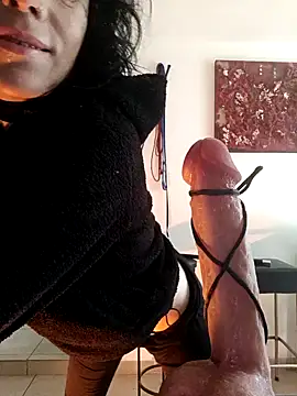 freyamoret online show from 12.04.24