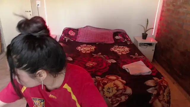 Snapshot of KityEstrover chatting on 12.03.24 KityEstrover online show from 12.03.24