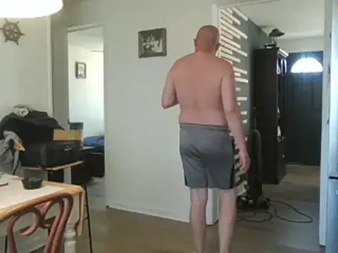 Snapshot of keiferkriss chatting on 03.18.25 keiferkriss online show from 03.18.25