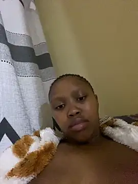 Snapshot of BarbieGirly chatting on 09.21.25 BarbieGirly online show from 09.21.25