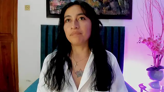Snapshot of LisaHadwin chatting on 01.18.25 LisaHadwin online show from 01.18.25