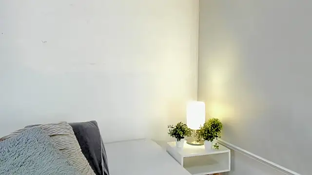 isa molly online show from 02.26.25