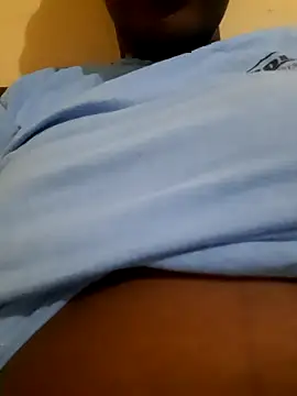 Snapshot of sharn_sugar chatting on 11.04.25 sharn sugar online show from 11.04.25