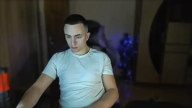 Snapshot of bigmark033 chatting on 12.03.24 bigmark033 online show from 12.03.24