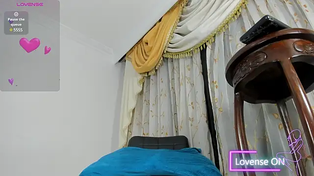 Snapshot of Alex_Keit chatting on 02.13.25 Alex Keit online show from 02.13.25