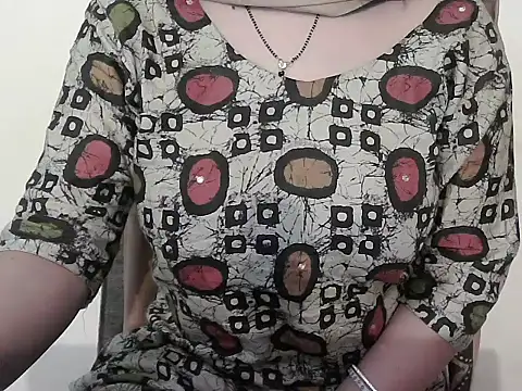 Snapshot of AMBIKA-MISHRA99 chatting on 11.01.25 AMBIKA-MISHRA99 online show from 11.01.25