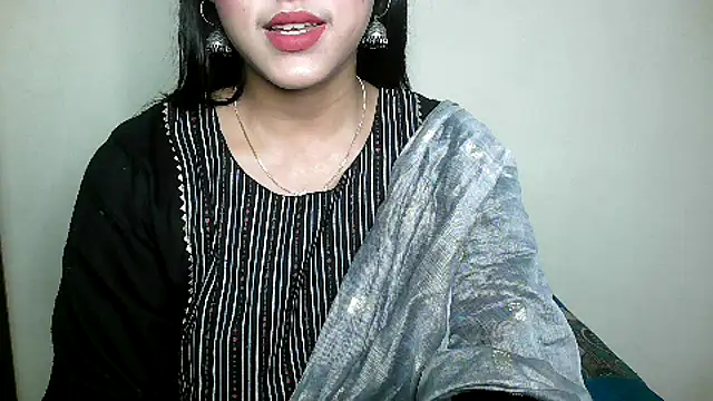 Snapshot of Princess_noorjahan chatting on 12.19.24 Princess noorjahan online show from 12.19.24
